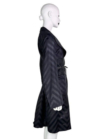 Gucci Fall 2002 Kimono and Belt Runway Look