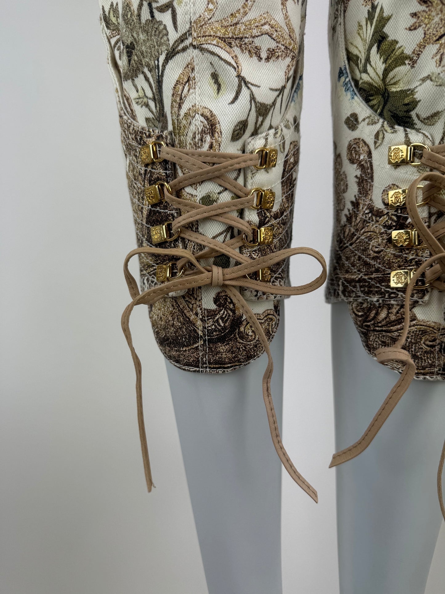 Roberto Cavalli Spring 2006 Floral Shimmer Capri Set