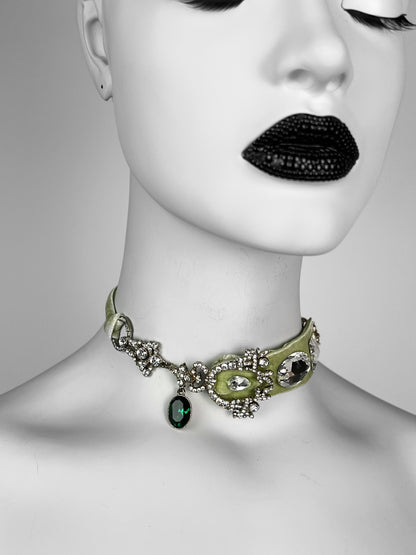 Dior by John Galliano Spring 2005 RTW Runway Velvet Choker