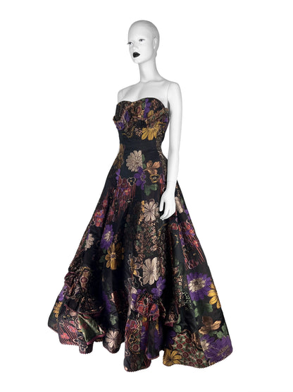 Oscar de la Renta Fall 2005 Floral Jacquard Strapless Ballgown