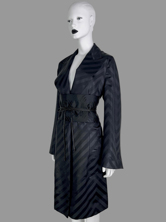 Gucci Fall 2002 Kimono and Belt Runway Look