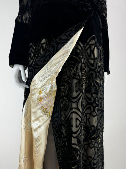 Roberto Cavalli Fall 2006 Velvet Coat / Dress
with Silk Lining