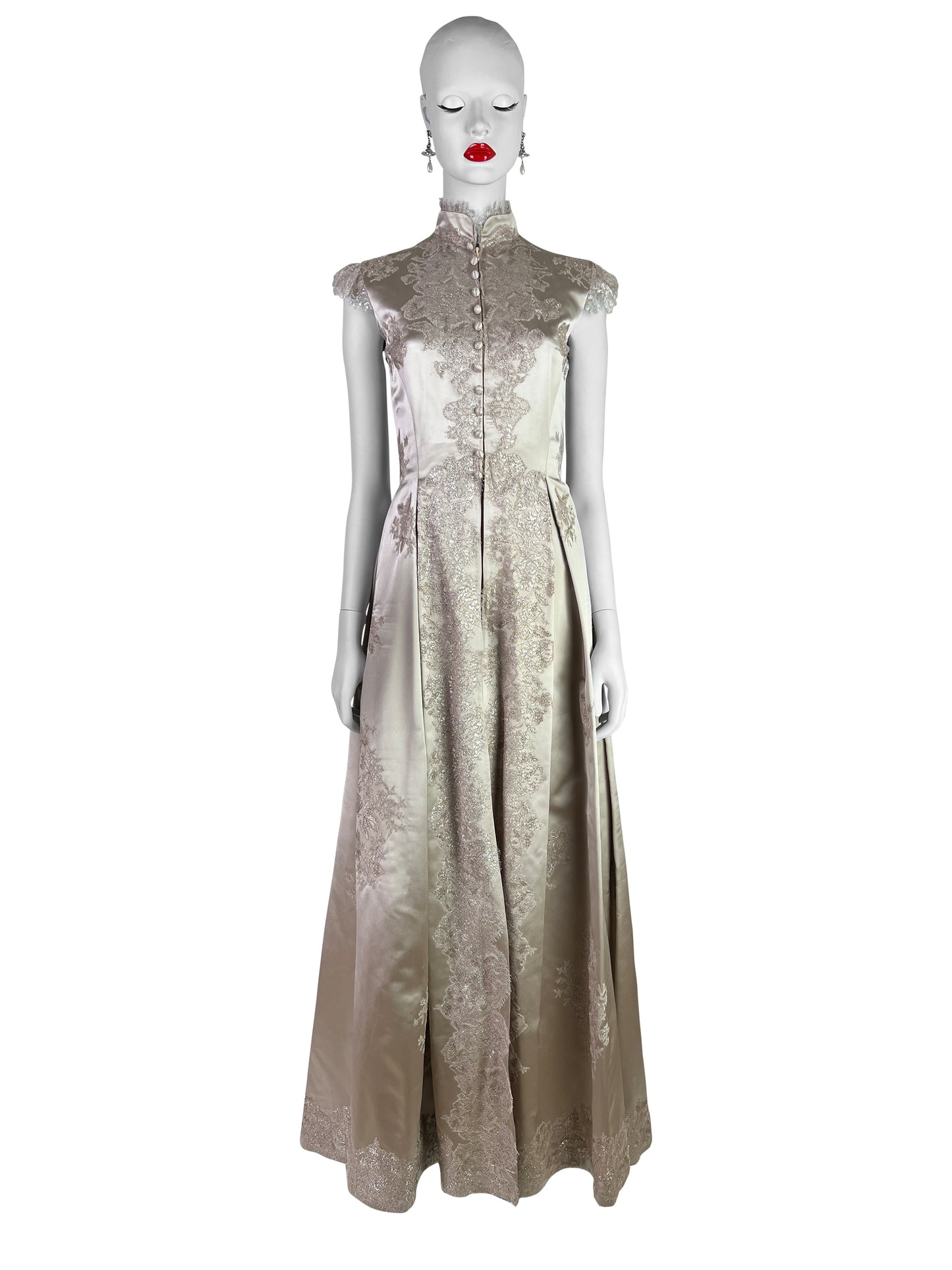 Haute Couture Pierre Balmain by Oscar de la Renta Fall 1998 Runway Ensemble