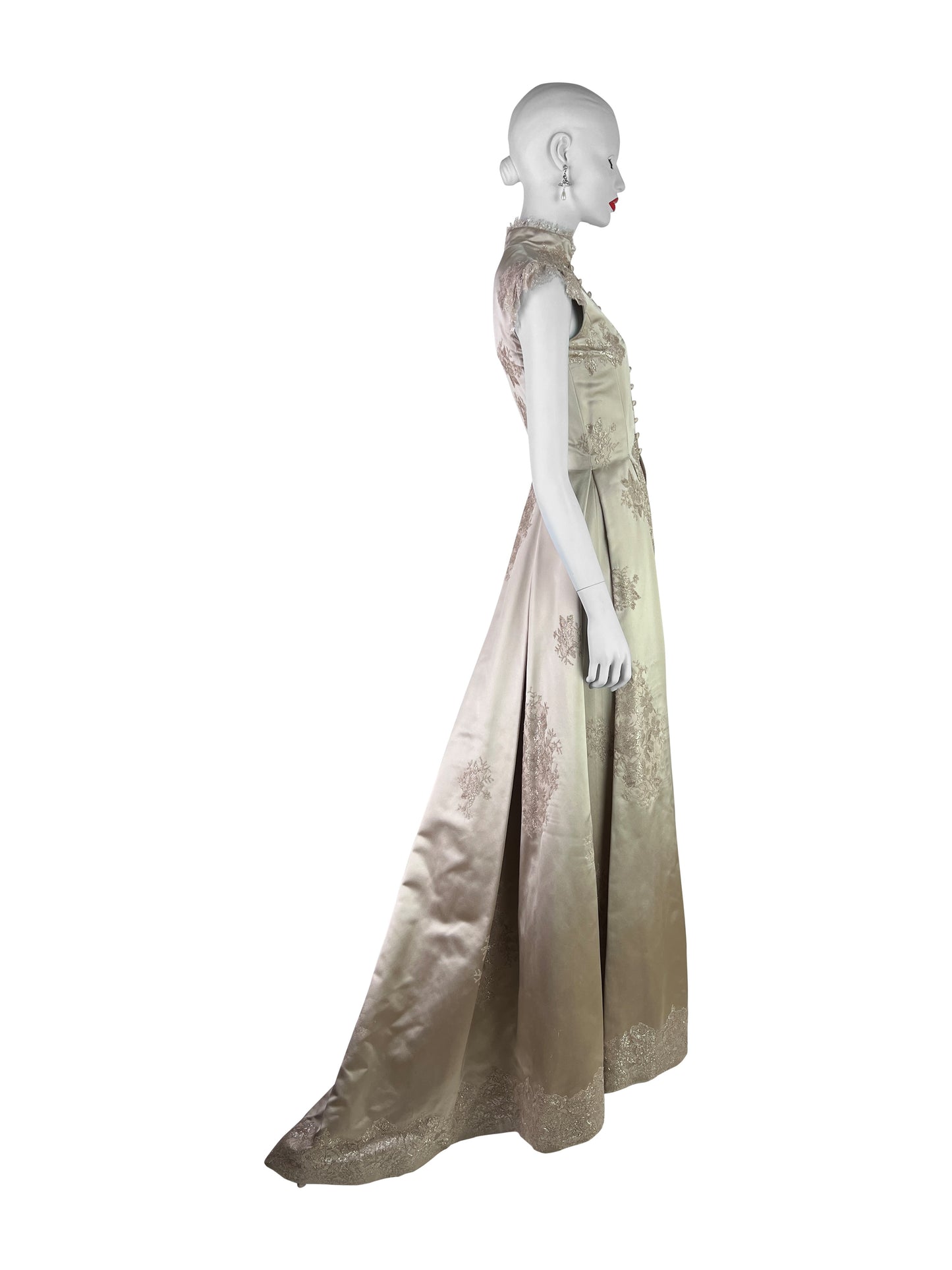 Haute Couture Pierre Balmain by Oscar de la Renta Fall 1998 Runway Ensemble