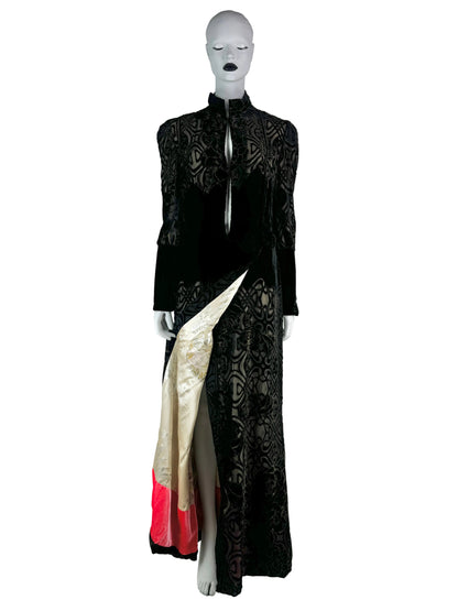 Roberto Cavalli Fall 2006 Velvet Coat / Dress
with Silk Lining