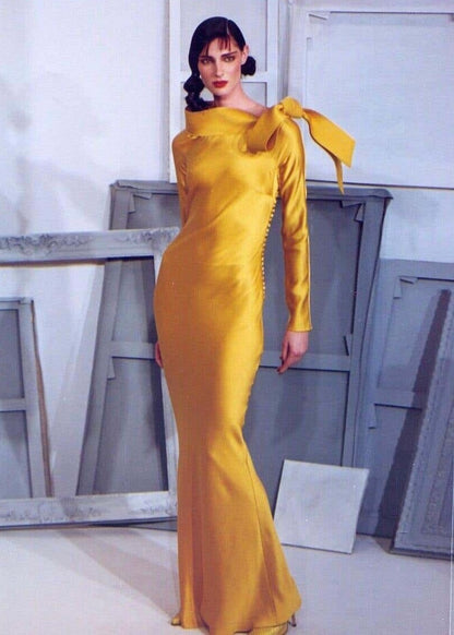 Dior by John Galliano Fall 1999 Bias-Cut Crepe Fuchsia Dress with a Bow Collar
