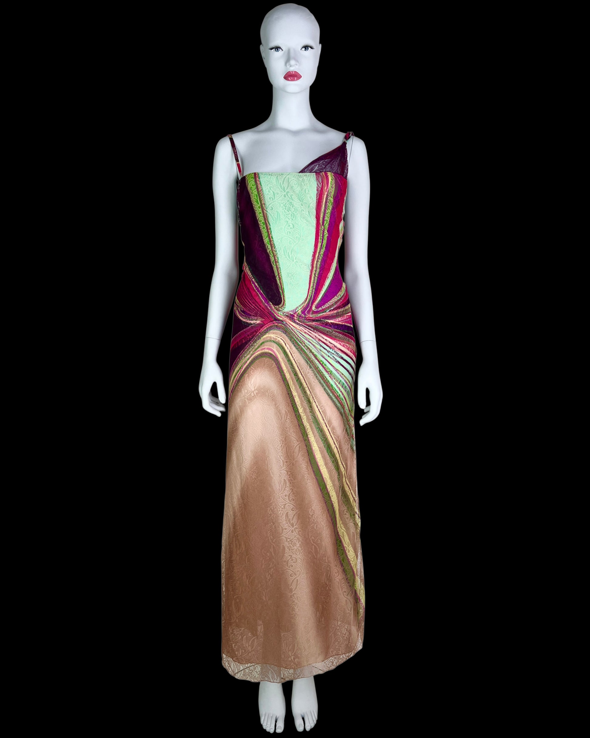 Versace Fall 2000 Lace Printed Gown QV Archive Versace Fall 2000 Lace Printed Gown QV Archive